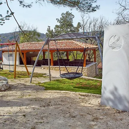 Vires Apartament Labin (Istria)